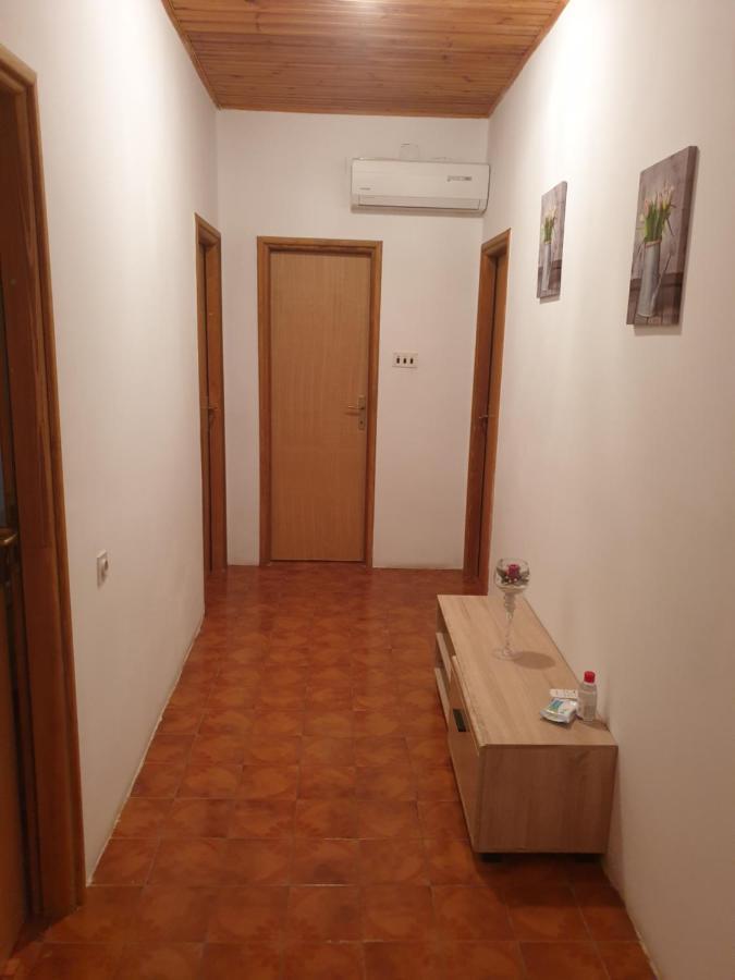 Apartments Niko Metajna, Island Pag Exterior foto