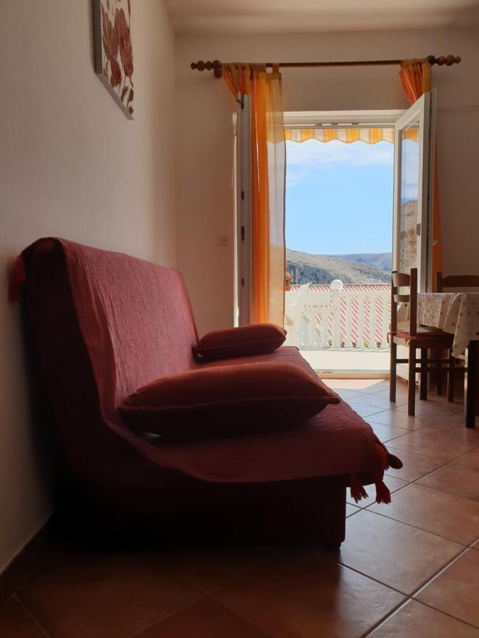 Apartments Niko Metajna, Island Pag Exterior foto