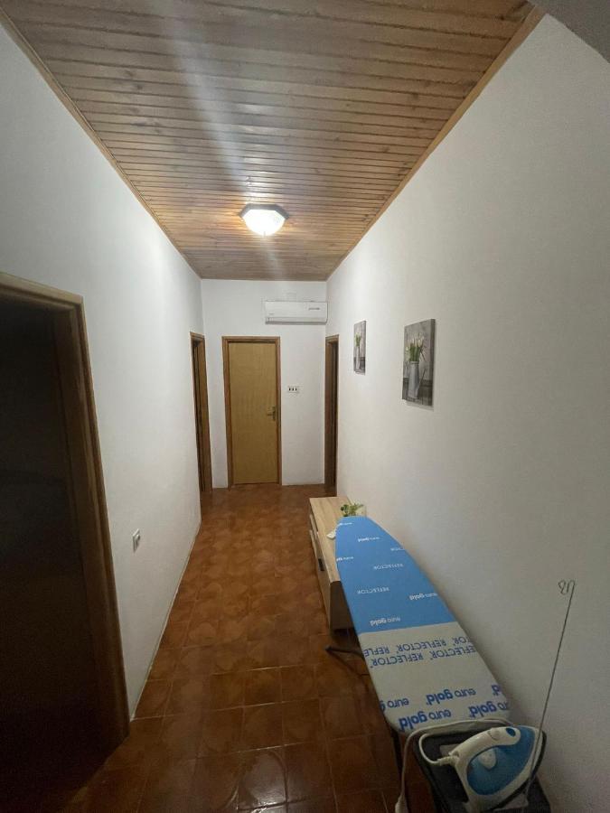 Apartments Niko Metajna, Island Pag Exterior foto