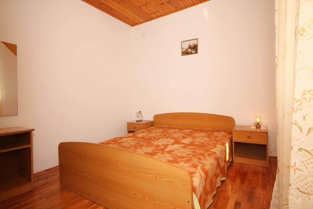 Apartments Niko Metajna, Island Pag Exterior foto